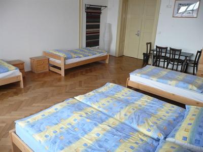 фото отеля Hostel Downtown Prague