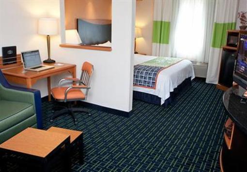 фото отеля Fairfield Inn & Suites Fort Worth University Drive