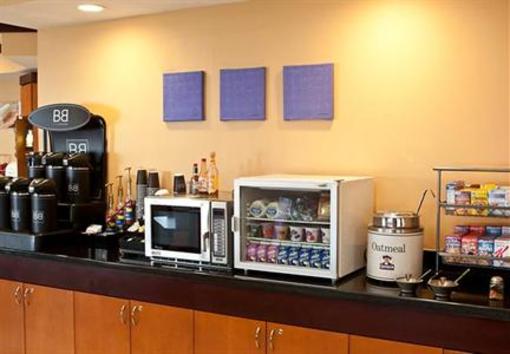 фото отеля Fairfield Inn & Suites Fort Worth University Drive
