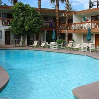 фото отеля Inn at Deep Canyon