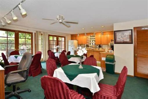 фото отеля Inn at Deep Canyon