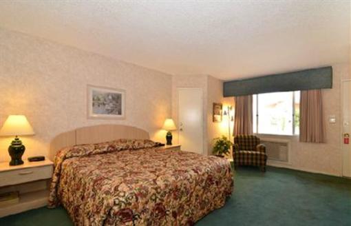 фото отеля Inn at Deep Canyon