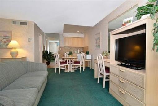 фото отеля Inn at Deep Canyon
