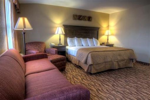 фото отеля BEST WESTERN Center Pointe Inn