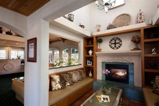 фото отеля BEST WESTERN PLUS El Rancho Inn & Suites