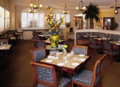 фото отеля BEST WESTERN PLUS El Rancho Inn & Suites