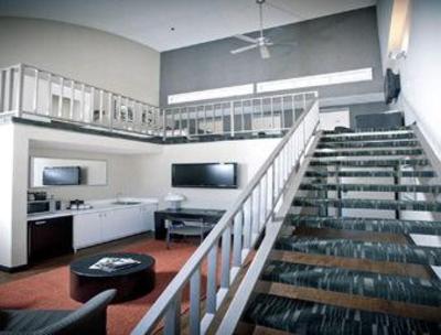 фото отеля Ramada Plaza Hotel-West Hollywood