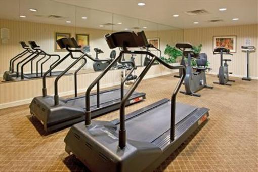 фото отеля Holiday Inn Express Hotel & Suites Erie Summit Township