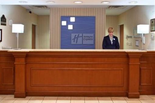 фото отеля Holiday Inn Express Hotel & Suites Erie Summit Township