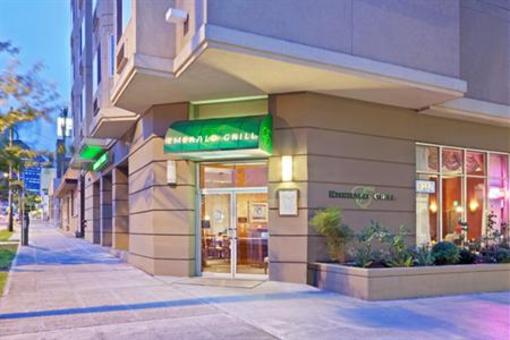 фото отеля Holiday Inn Seattle