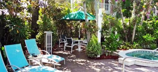 фото отеля Hotel Lush Royale - All Male Gay Resort