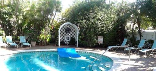 фото отеля Hotel Lush Royale - All Male Gay Resort