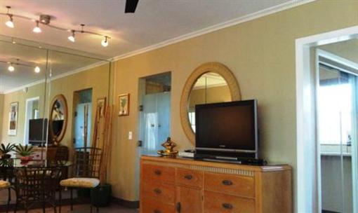 фото отеля Hotel Lush Royale - All Male Gay Resort
