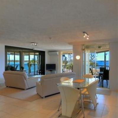 фото отеля Bayview Beach Holiday Apartments Gold Coast