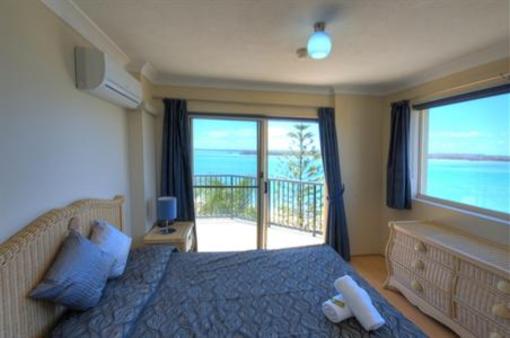 фото отеля Bayview Beach Holiday Apartments Gold Coast