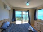 фото отеля Bayview Beach Holiday Apartments Gold Coast