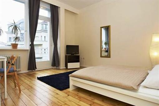 фото отеля Bearlin City Apartment Olivaerplatz Berlin