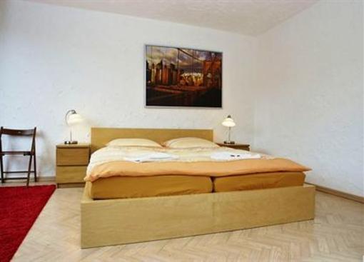 фото отеля Bearlin City Apartment Olivaerplatz Berlin
