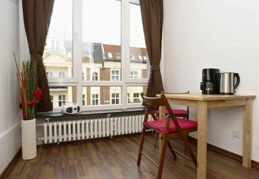 фото отеля Bearlin City Apartment Olivaerplatz Berlin