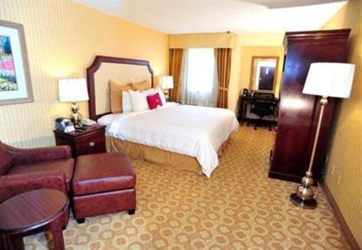 фото отеля Crowne Plaza North Dallas-Addison