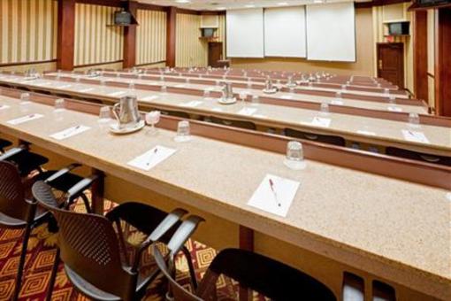 фото отеля Crowne Plaza North Dallas-Addison