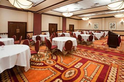 фото отеля Crowne Plaza North Dallas-Addison
