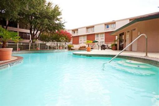 фото отеля Crowne Plaza North Dallas-Addison