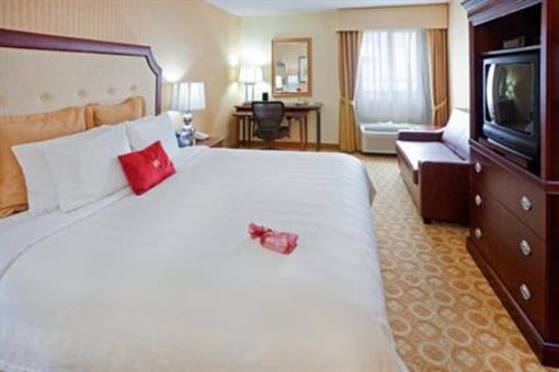 фото отеля Crowne Plaza North Dallas-Addison