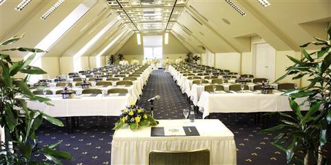 фото отеля Hotel Bayerischer Hof Lindau