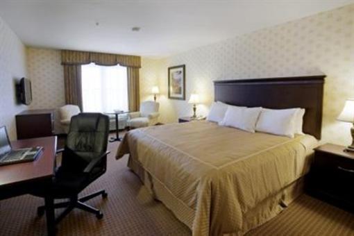 фото отеля Comfort Inn & Suites Saint-Nicolas
