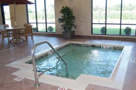фото отеля Hampton Inn Macomb