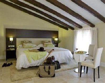 фото отеля Heredad Mas Collet Hotel Capcanes