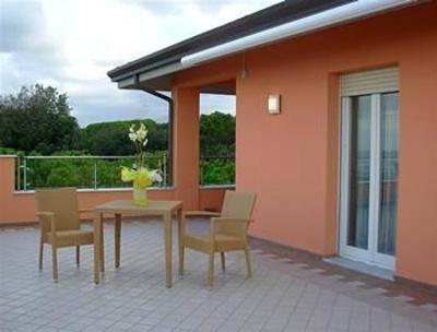 фото отеля Versilia Palace Hotel
