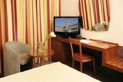 фото отеля Holiday Inn Modena