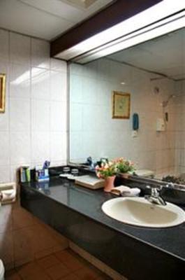 фото отеля Litian Hotel Qingdao