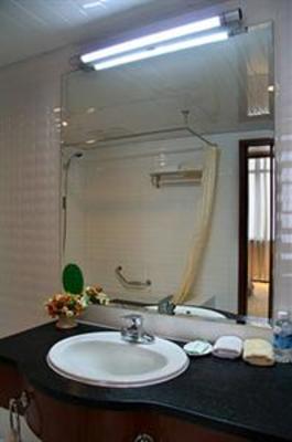 фото отеля Litian Hotel Qingdao
