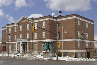 фото отеля Quality Hotel Champlain Waterfront