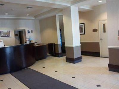 фото отеля Quality Hotel Champlain Waterfront
