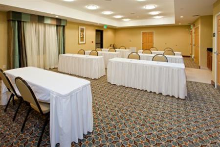 фото отеля Staybridge Suites South Bend - University Area