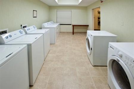 фото отеля Staybridge Suites South Bend - University Area