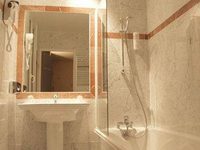 Washington Paris Hotel