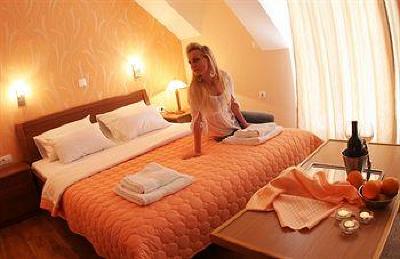 фото отеля Hotel Orange Inn