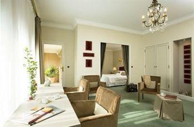 фото отеля Hotel d'Europe Avignon