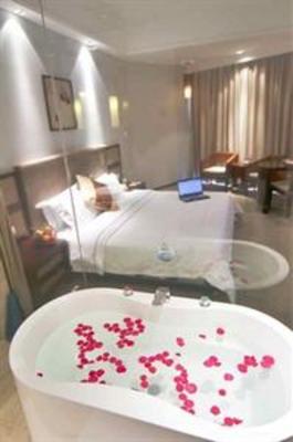 фото отеля Xihai Hot Spring Holiday Hotel