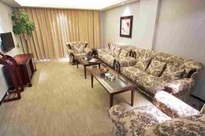 фото отеля Xihai Hot Spring Holiday Hotel