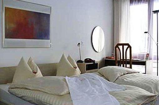фото отеля Park Hotel Inseli Romanshorn