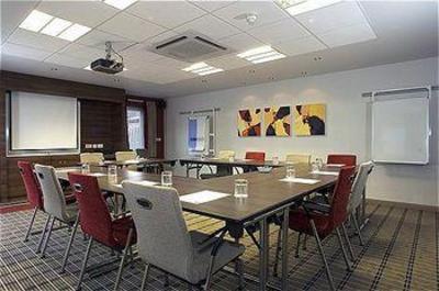 фото отеля Holiday Inn Express Exeter