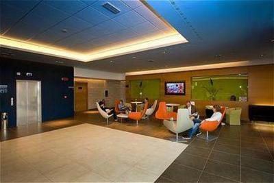 фото отеля Holiday Inn Express Bergamo West