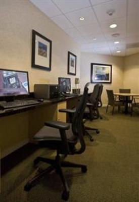 фото отеля Embassy Suites Hotel San Rafael - Marin County / Conference Center