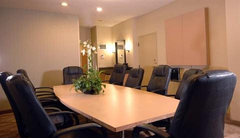 фото отеля Embassy Suites Hotel San Rafael - Marin County / Conference Center